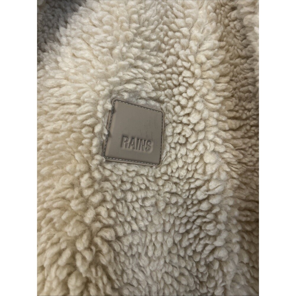RAINS Women's Kofu Fleece Short Bomber Jacket Full Zip Beige Size Medium - Picture 4 of 14